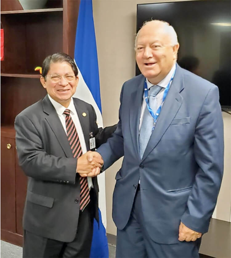 delegacion-nicaragua-encuentro-miguel-angel-moratinos